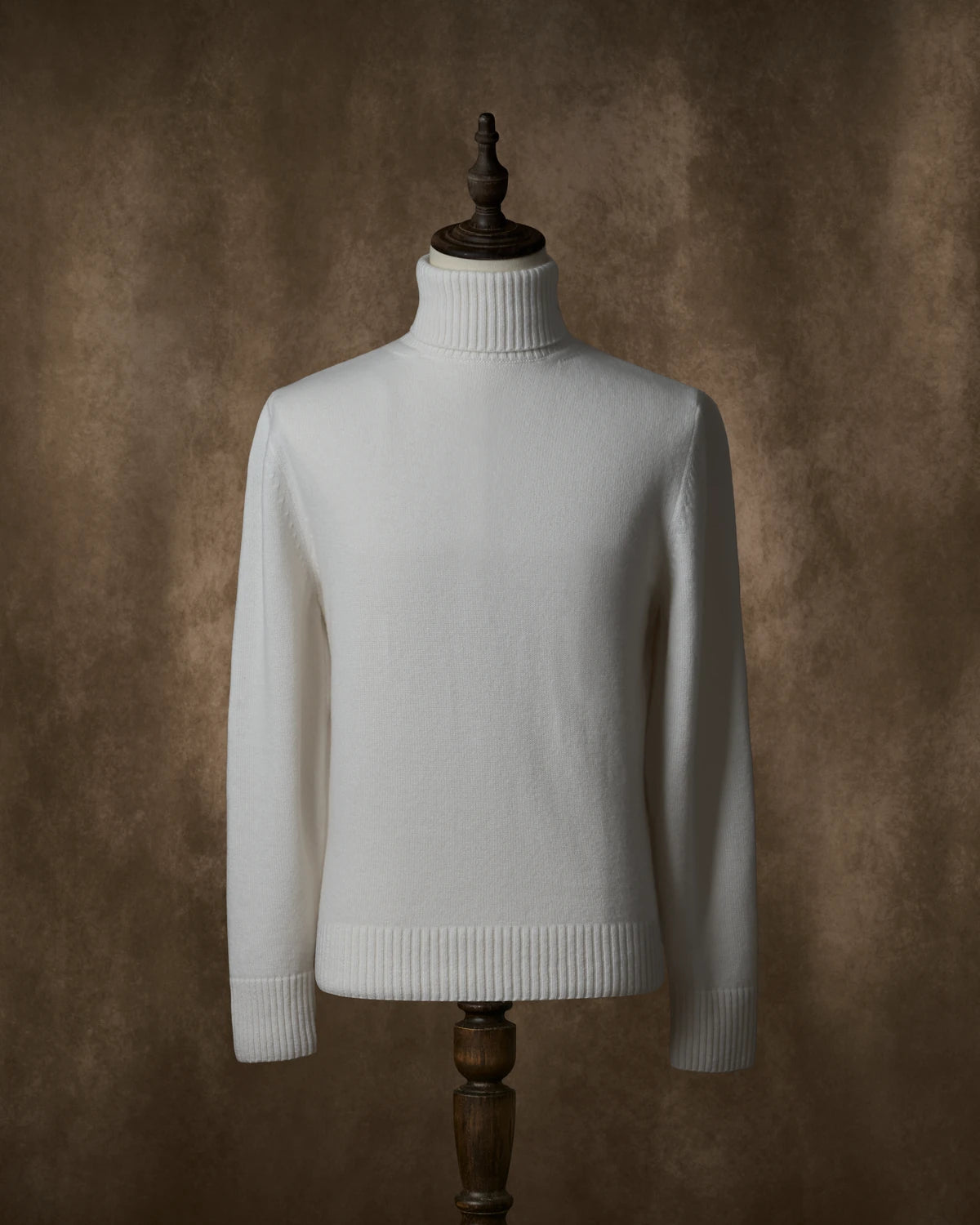 Turtleneck White - The Cashmere Collection