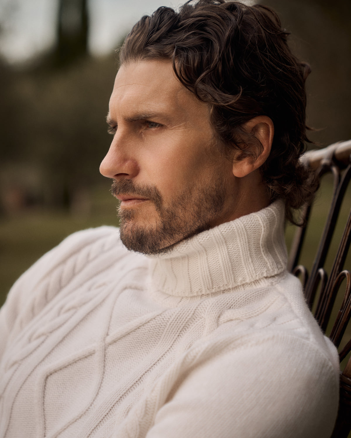 Cable Knit White - The Cashmere Collection