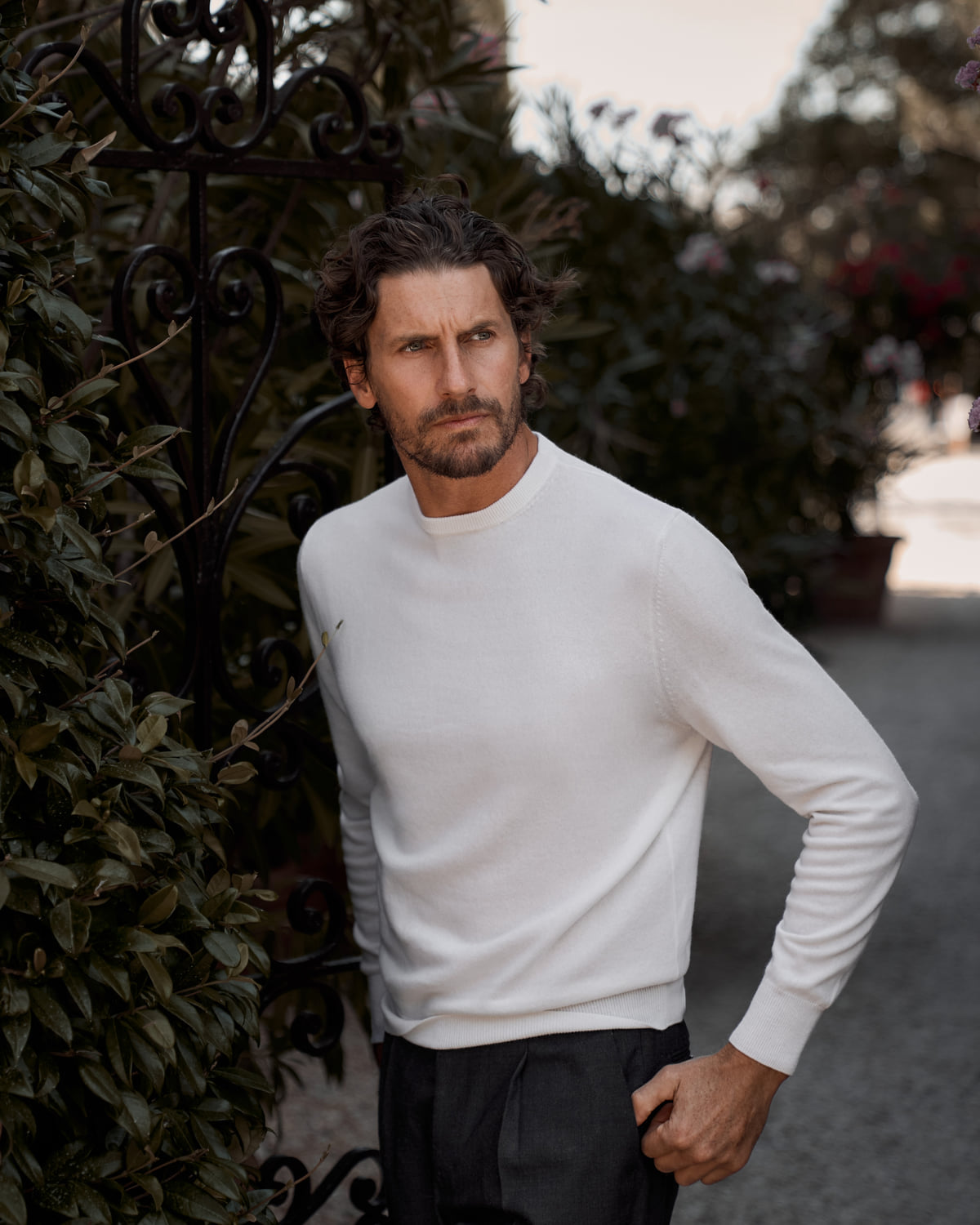 Crewneck White - The Cashmere Collection