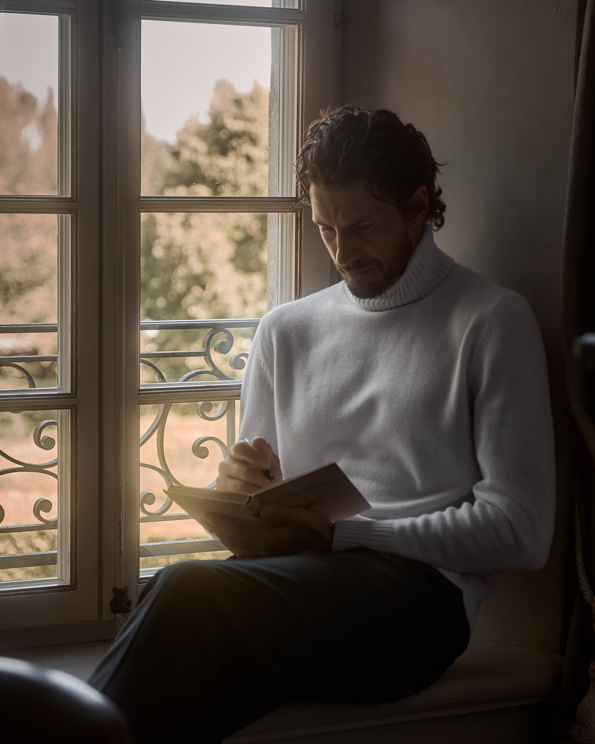 Turtleneck White - The Cashmere Collection