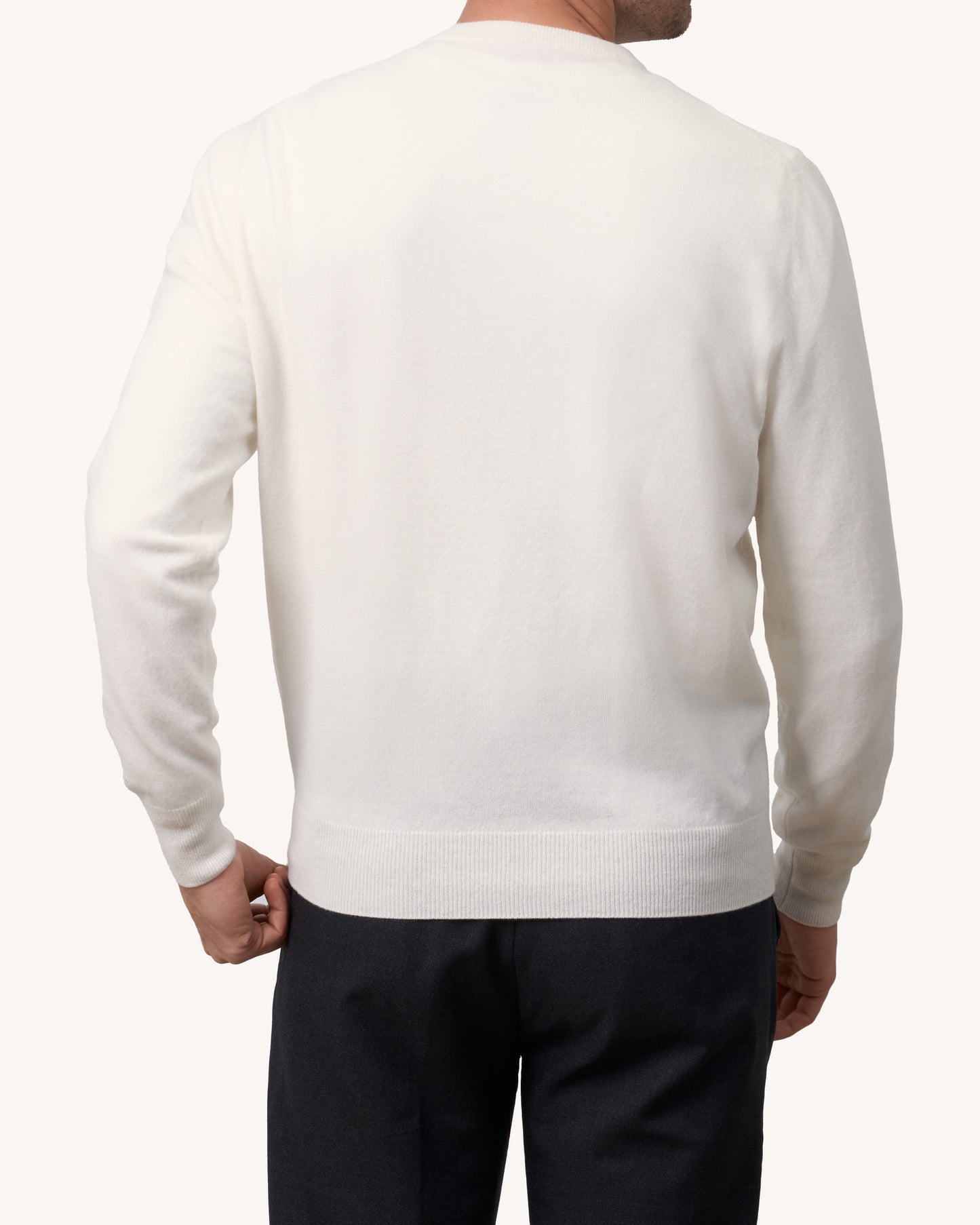 Crewneck White - The Cashmere Collection