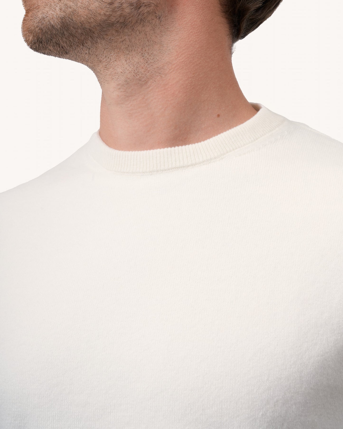 Crewneck White - The Cashmere Collection